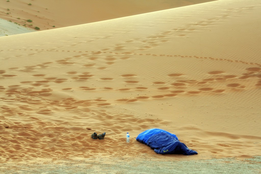 dormir en el desierto de namibia