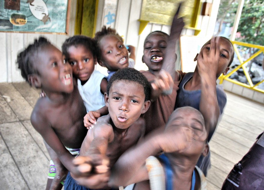 Niños de Santo Tomé y Príncipe