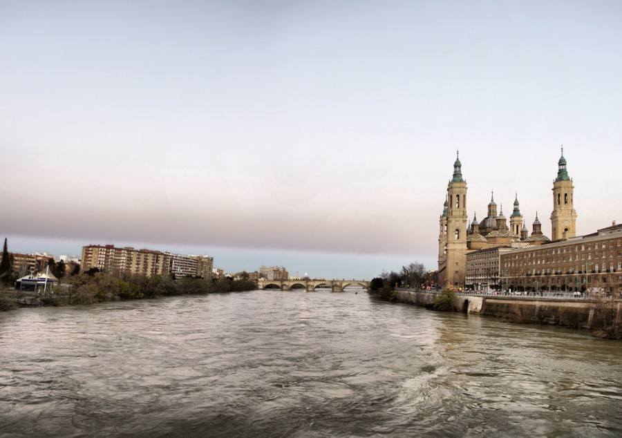 Vídeo de Zaragoza de tres minutos (El río Ebro y la basílica del Pilar)