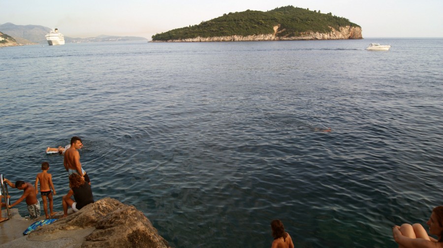 playa de roca de Dubrovnik