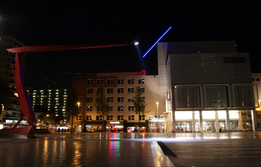 plaza modernista de Roterdam