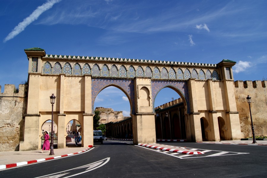 Otra de las puertas de entrada a la zona del viejo Palacio y el Mausoleo