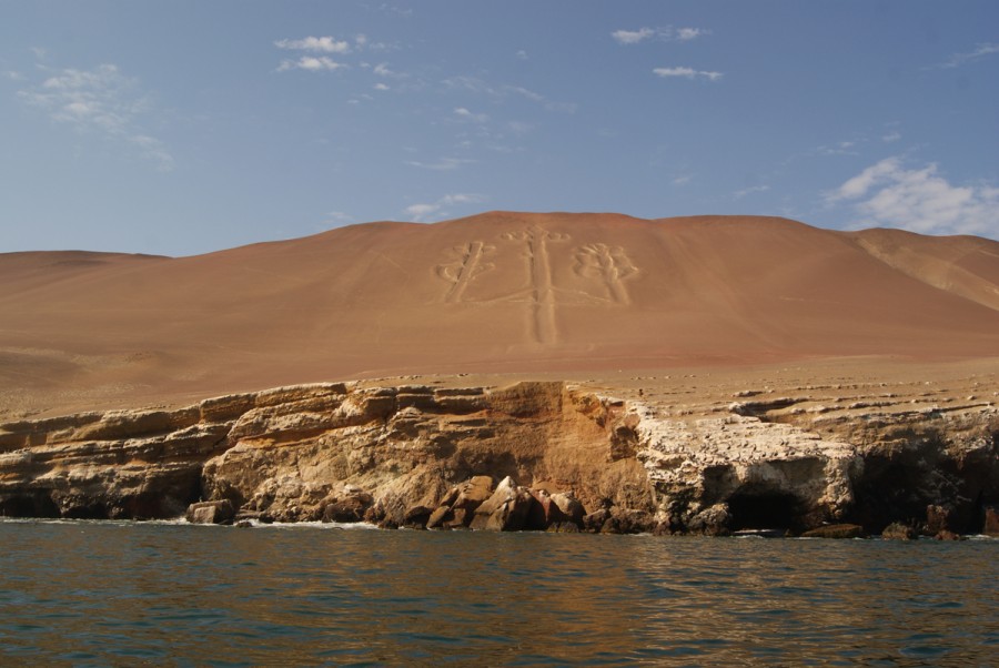 El Candelabro, geoglifo con forma de tridente